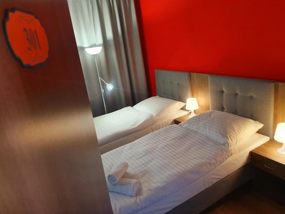 Lux Resort Kraśnik Esterno foto