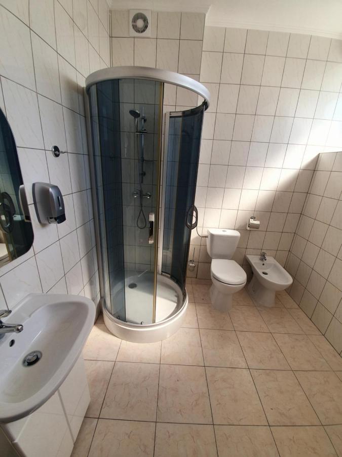 Lux Resort Kraśnik Esterno foto