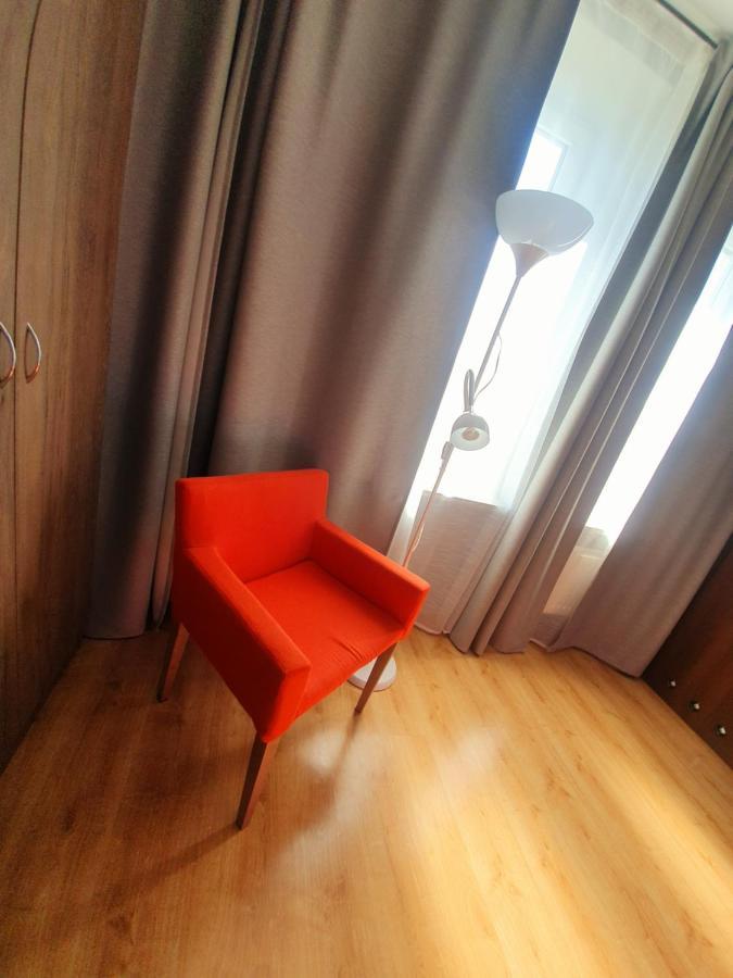 Lux Resort Kraśnik Esterno foto