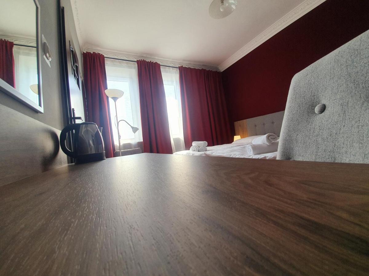 Lux Resort Kraśnik Esterno foto