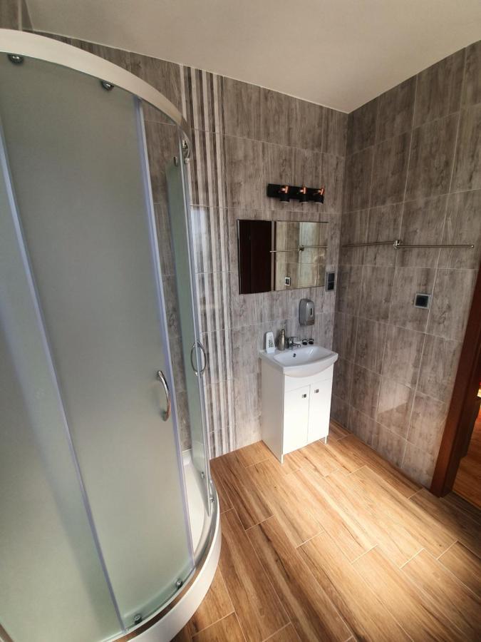 Lux Resort Kraśnik Esterno foto
